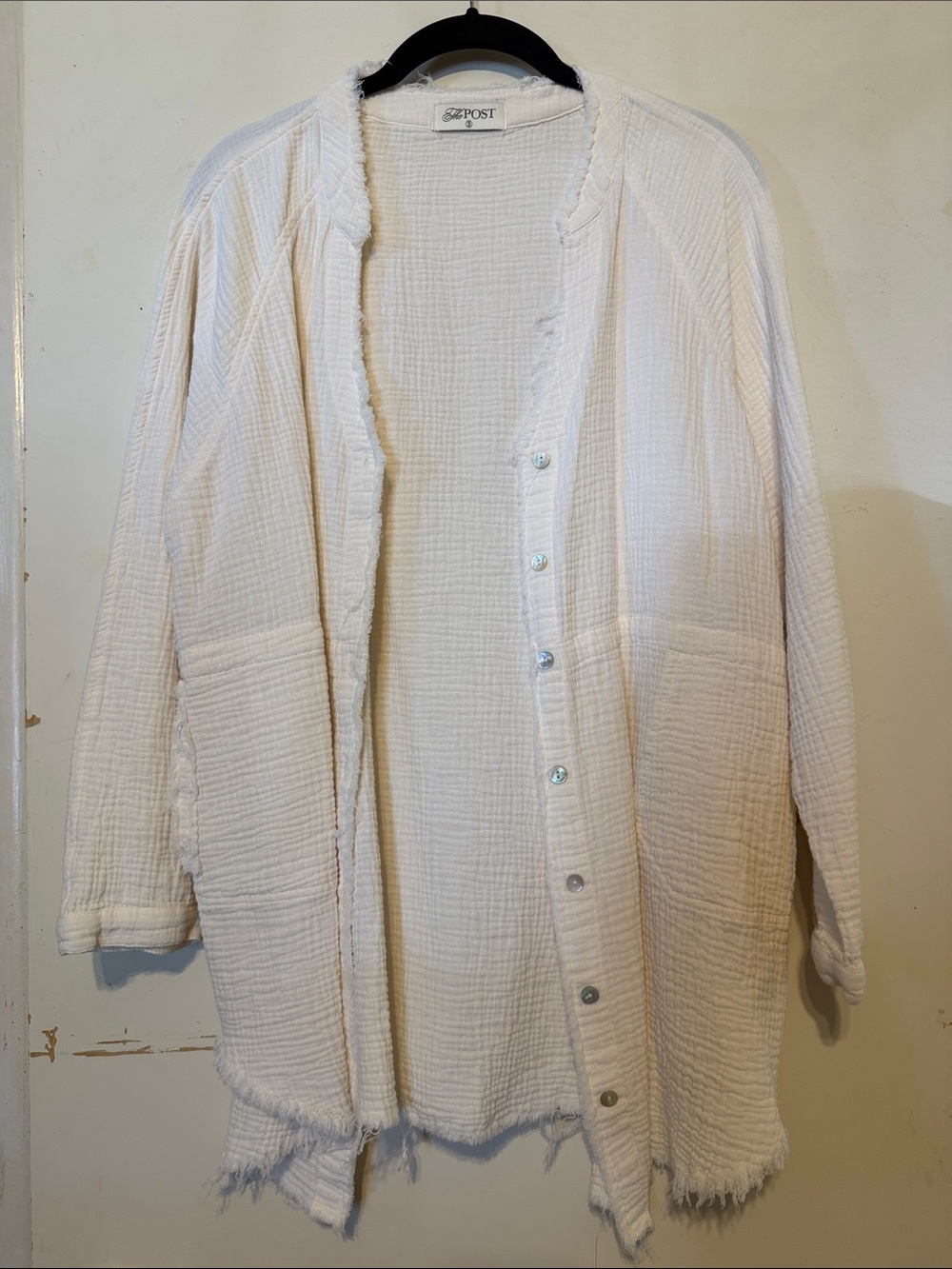100% Cotton Women's Cream Lightweight Button-Front Jacket